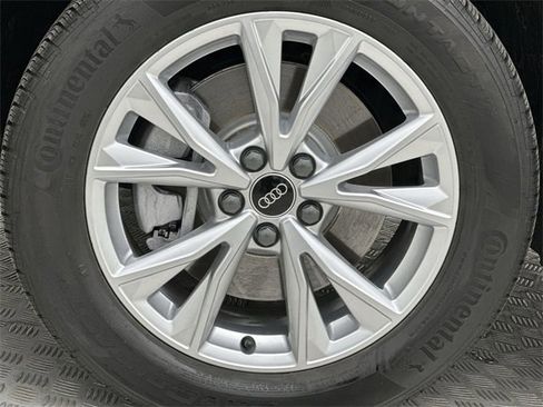 Used 2025 Audi Q3 2.0T Premium Plus w/ Premium Plus Package image 10