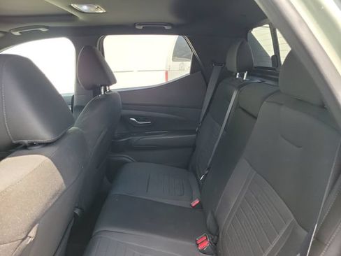 Used 2022 Hyundai Santa Cruz SEL w/ Activity Package FWD image 9