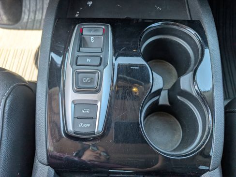 Used 2017 Honda Pilot Elite image 14