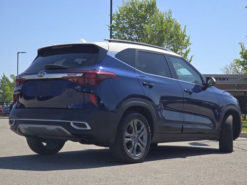 Used 2021 Kia Seltos S AWD/4WD image 13