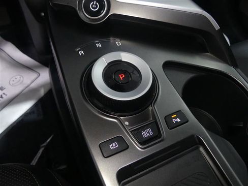 Used 2024 Kia EV6 Wind image 41