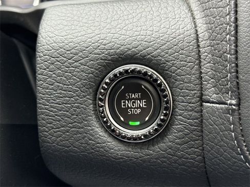 Used 2021 GMC Yukon Denali image 17