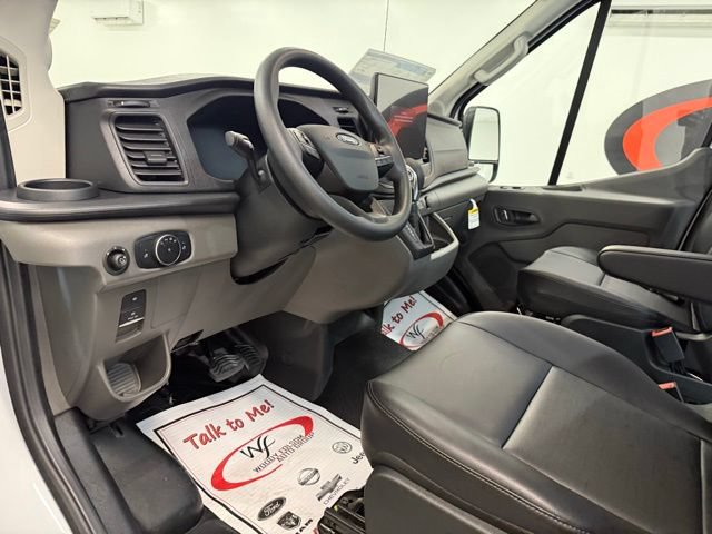 New 2026 Ford Transit 250 148 Medium Roof RWD image 11