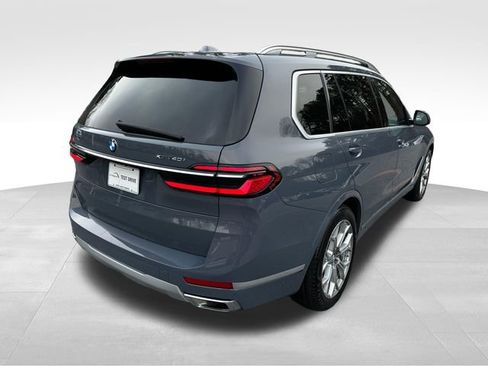 Used 2023 BMW X7 xDrive40i w/ Executive Package image 5