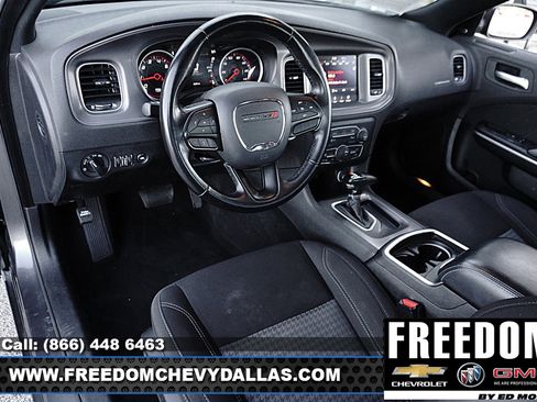 Used 2023 Dodge Charger SXT image 6
