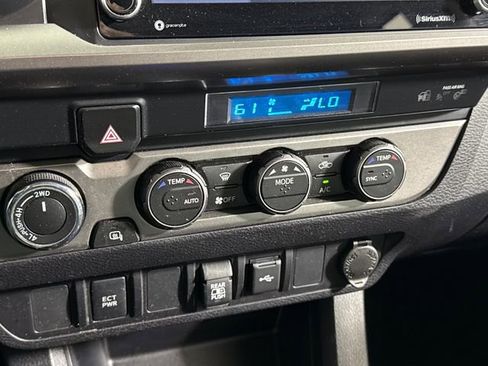 Certified 2023 Toyota Tacoma SR5 AWD/4WD image 35