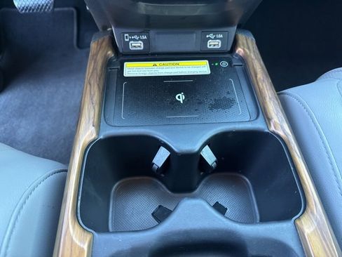 Used 2020 Honda CR-V Touring image 21