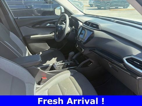 Used 2023 Chevrolet TrailBlazer LT w/ Convenience Package image 15