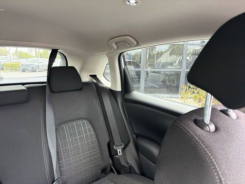 Certified 2025 Honda HR-V LX image 15