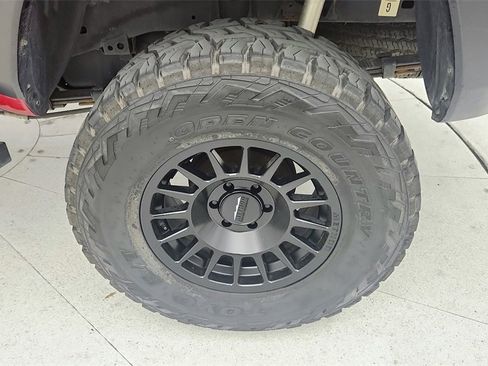 Used 2022 Toyota Tacoma SR5 image 27