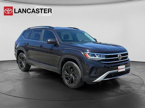 Used 2022 Volkswagen Atlas SE AWD/4WD image 1