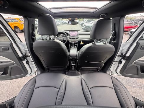 New 2026 Jeep Compass Limited w/ Sun, Sound & Navigation Group AWD/4WD image 21