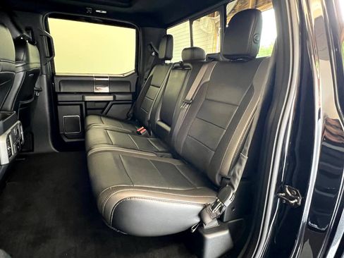 Used 2019 Ford F150 Raptor w/ Equipment Group 802A Luxury image 10