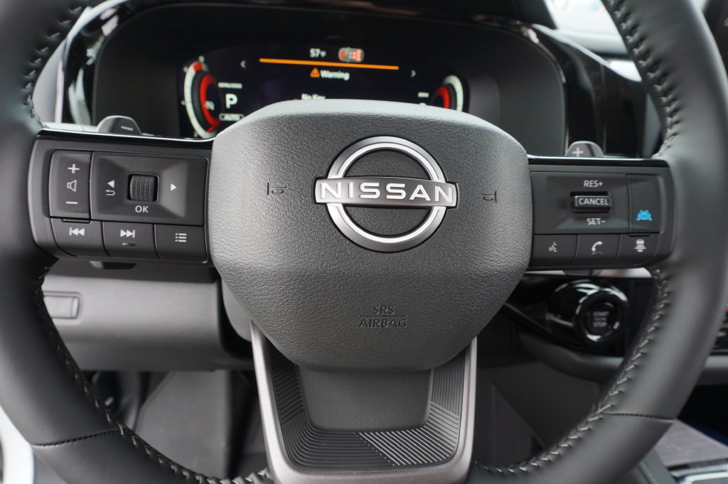 Certified 2026 Nissan Pathfinder SL w/ SL Premium Package AWD/4WD image 19