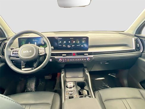 Used 2025 Kia Sorento EX image 33