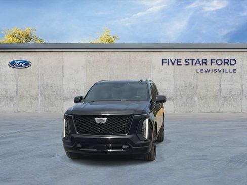 Used 2026 Cadillac Escalade Platinum Sport w/ LPO, ONYX Package AWD/4WD image 3