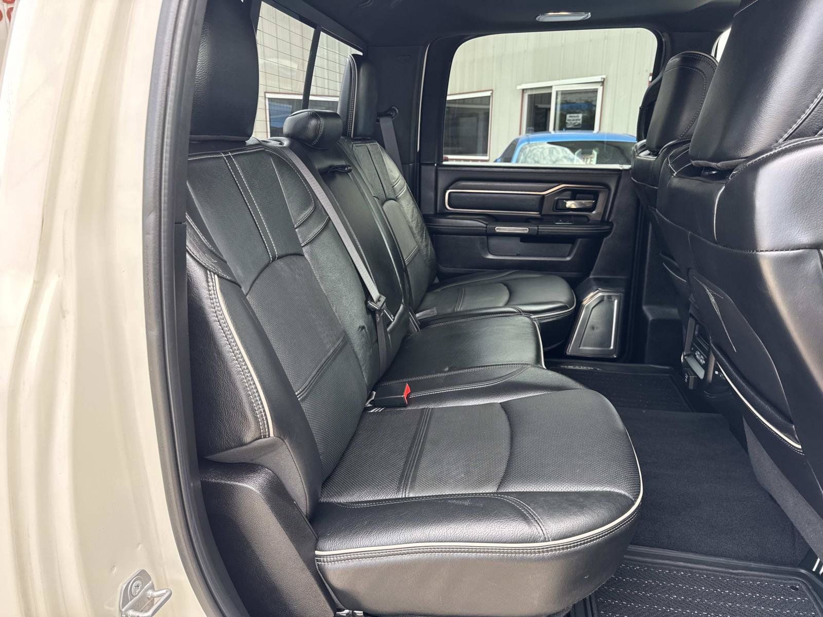 Used 2019 RAM 3500 Limited AWD/4WD image 9