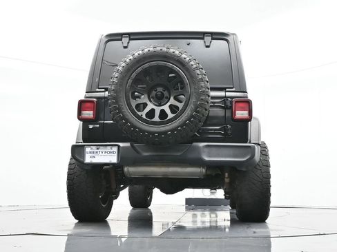 Used 2021 Jeep Wrangler Unlimited Sport image 43