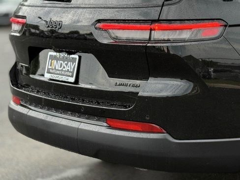 New 2025 Jeep Grand Cherokee L Limited w/ Luxury Tech Group II image 4