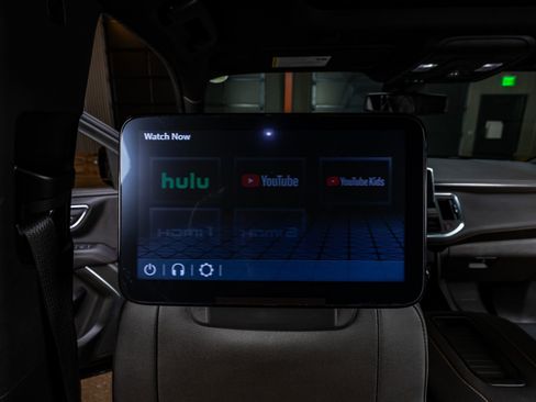 Used 2022 GMC Yukon XL AT4 w/ AT4 Premium Plus Package image 35