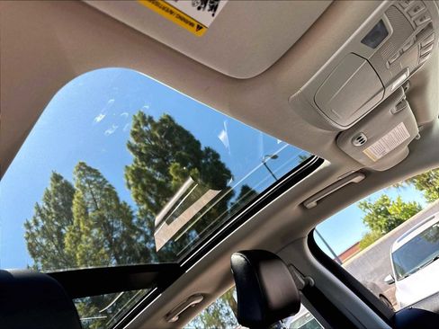 Used 2022 Ford Edge SEL w/ Convenience Package AWD/4WD image 24