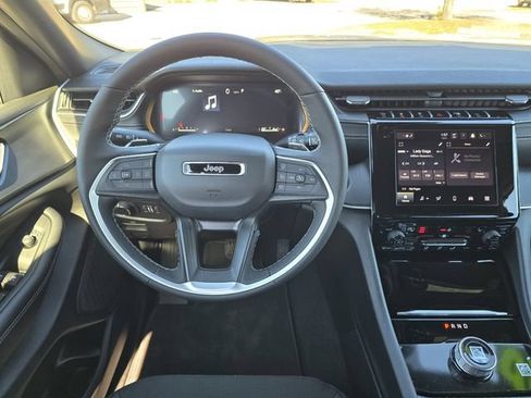 New 2026 Jeep Grand Cherokee Laredo X AWD/4WD image 10