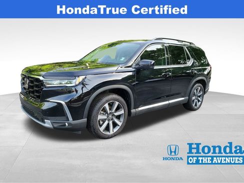 Certified 2025 Honda Pilot Elite image 2