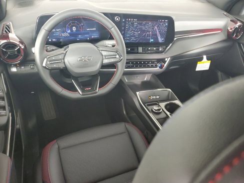 New 2026 Chevrolet Equinox RS w/ Safety and Technology Package image 15