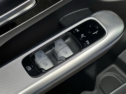 New 2026 Mercedes-Benz GLC 300 4MATIC image 13