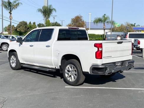Used 2022 Chevrolet Silverado 1500 LTZ image 6