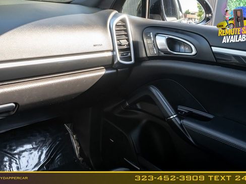Used 2018 Porsche Cayenne AWD/4WD image 23