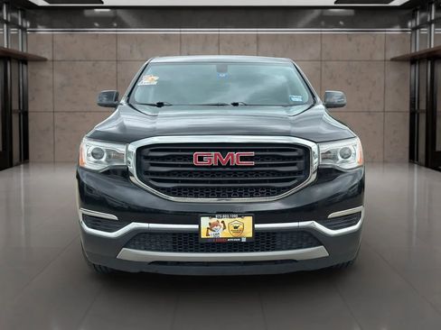 Used 2017 GMC Acadia SLE w/ LPO, Floor Liner Package image 24