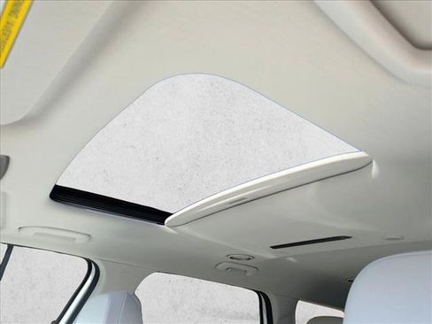 New 2026 Hyundai Palisade SEL Premium FWD image 18