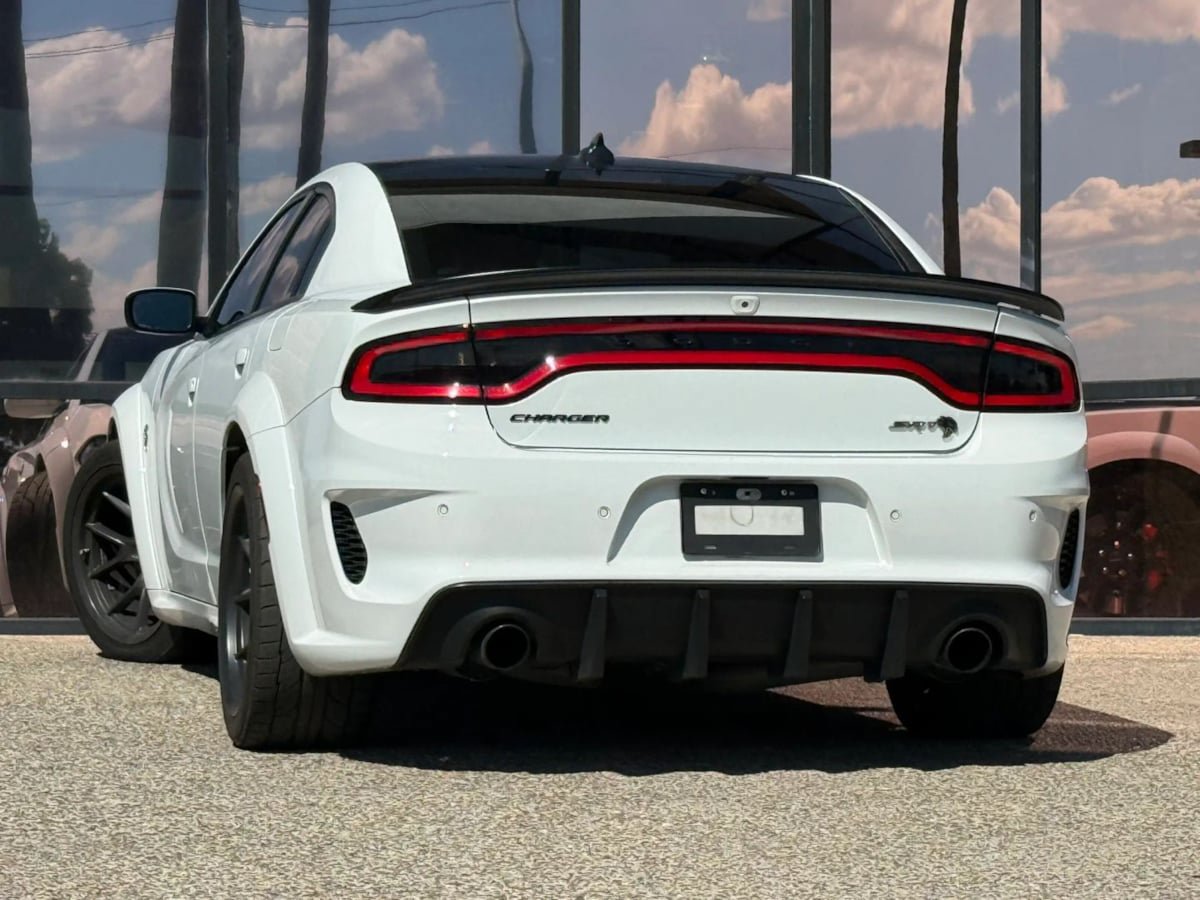 Used 2021 Dodge Charger SRT Hellcat RWD image 8
