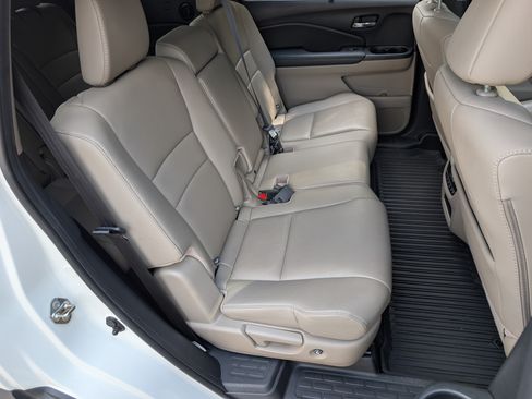 Used 2019 Honda Pilot EX-L image 21