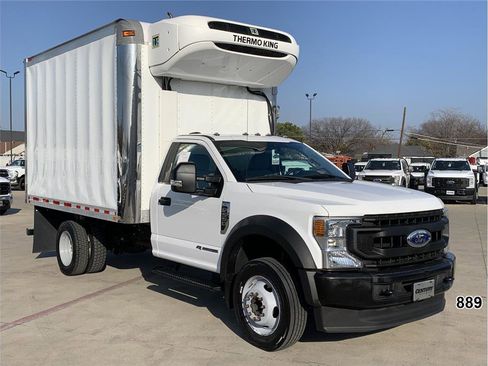 Used 2020 Ford F550 2WD Regular Cab Super Duty image 3