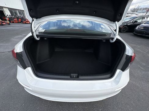 Used 2024 Honda Civic EX image 18