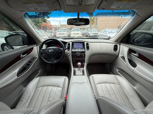 Used 2010 INFINITI EX35 Journey image 14
