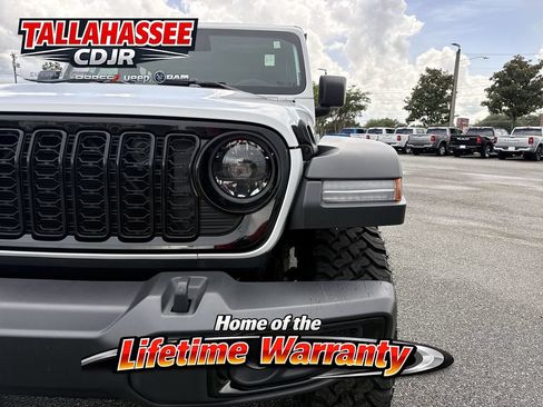 Used 2026 Jeep Wrangler Unlimited Sport AWD/4WD image 9