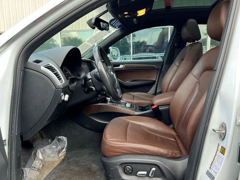 Used 2016 Audi Q5 2.0T Premium Plus w/ Technology Package image 11