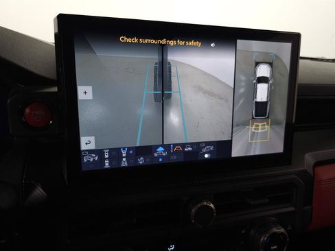 Used 2024 Toyota Tacoma TRD Pro AWD/4WD image 25