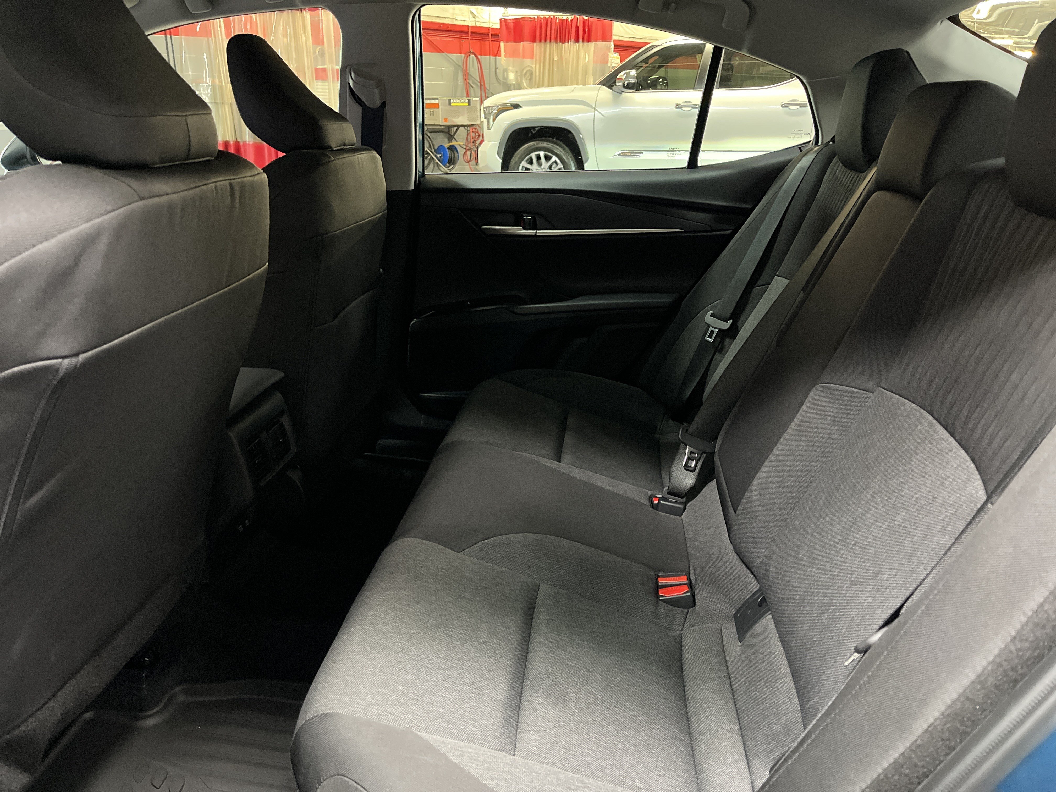 Used 2026 Toyota Camry LE FWD image 30