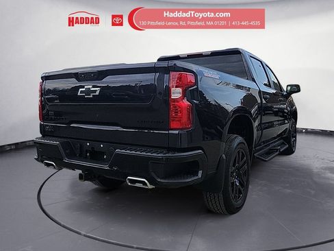 Used 2024 Chevrolet Silverado 1500 Custom Trail Boss w/ LPO, Dark Essentials Package AWD/4WD image 6