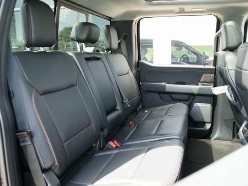 New 2025 Ford F250 Lariat w/ Lariat Ultimate Package image 41