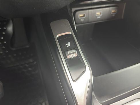 Used 2021 Kia Sorento S AWD/4WD image 19