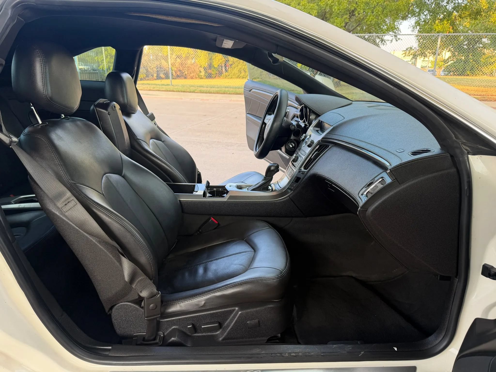 Used 2013 Cadillac CTS Coupe RWD image 20