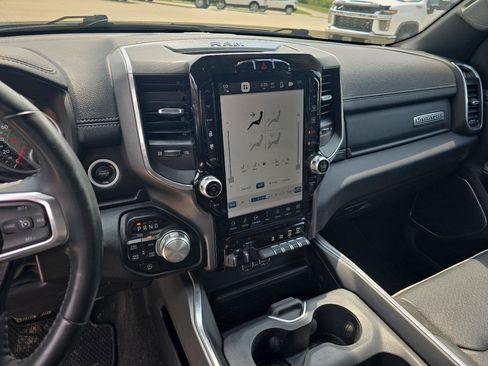 Used 2023 RAM 1500 Laramie AWD/4WD image 8