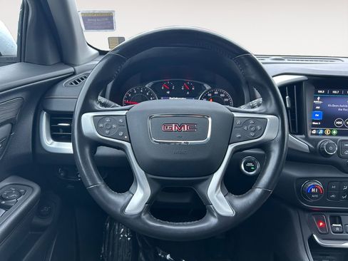 Used 2021 GMC Terrain SLT image 14