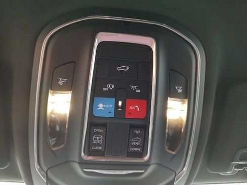 New 2026 Jeep Grand Cherokee Laredo X AWD/4WD image 23