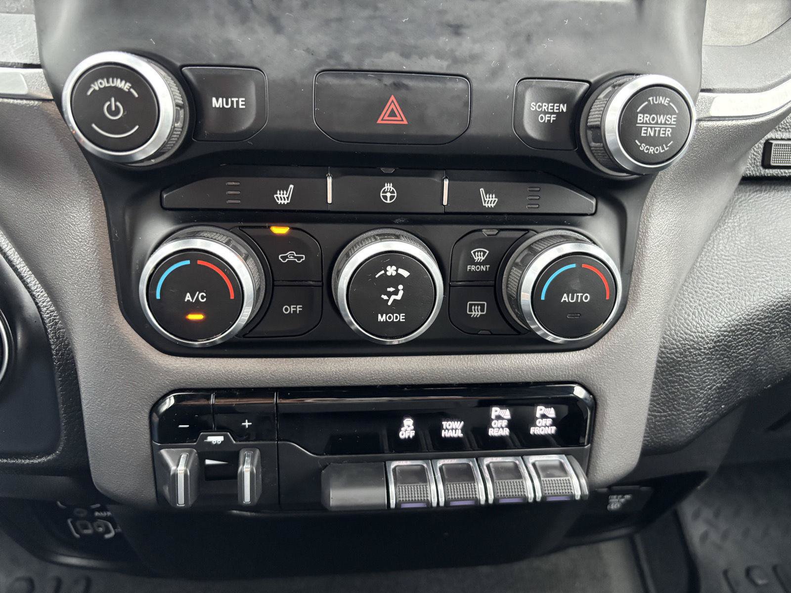 Used 2021 RAM 1500 Big Horn AWD/4WD image 24